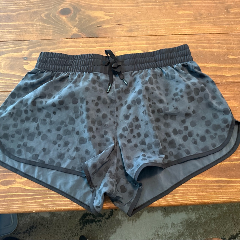 Stori shorts size 8
